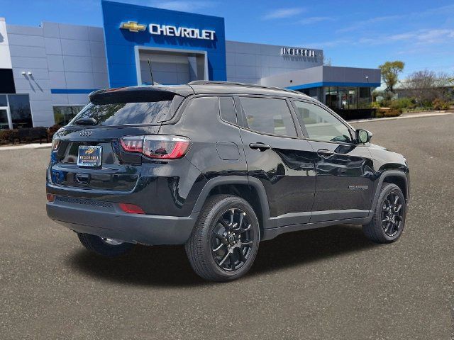 Used 2026 Jeep Compass Latitude w/ Quick Order Package 29K AWD/4WD image 26