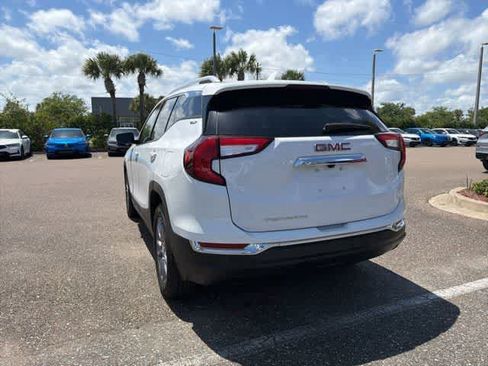 Used 2023 GMC Terrain SLT FWD image 18