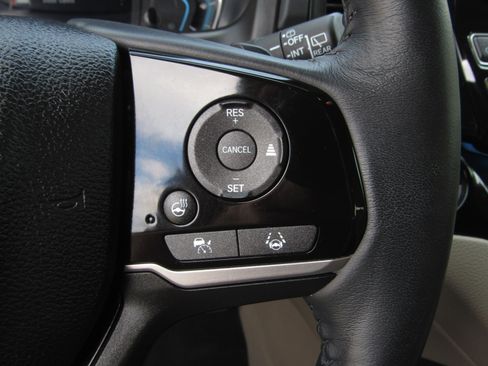 Used 2023 Honda Odyssey Elite image 30