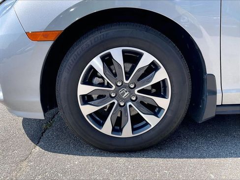 Used 2024 Honda Odyssey EX-L image 7