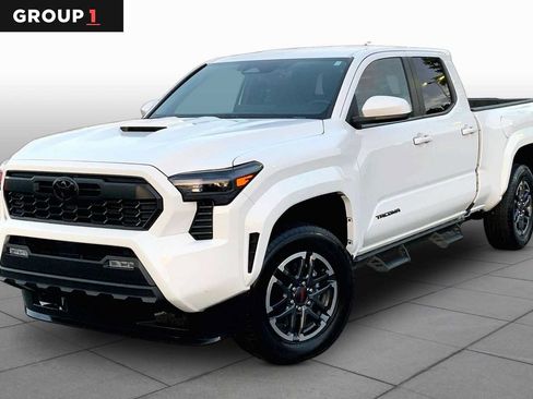 Used 2024 Toyota Tacoma TRD Sport RWD image 1