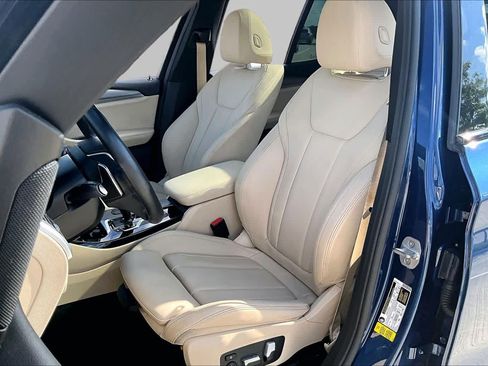 Used 2019 BMW X3 sDrive30i w/ M Sport Package 2 RWD image 7