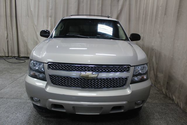 Used 2007 Chevrolet Suburban LT w/ LT Preferred Equipment Group AWD/4WD image 9