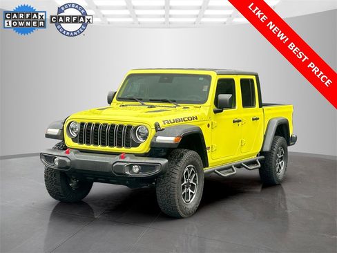 Used 2024 Jeep Gladiator Rubicon w/ Technology Group image 3