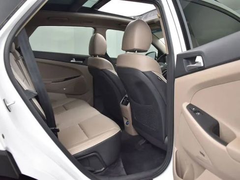 Used 2019 Hyundai Tucson Ultimate w/ Cargo Package image 18