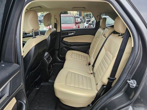 Used 2017 Ford Edge SEL w/ Equipment Group 201A image 15