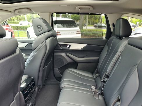 Used 2024 Acura MDX FWD w/ Technology Package image 13