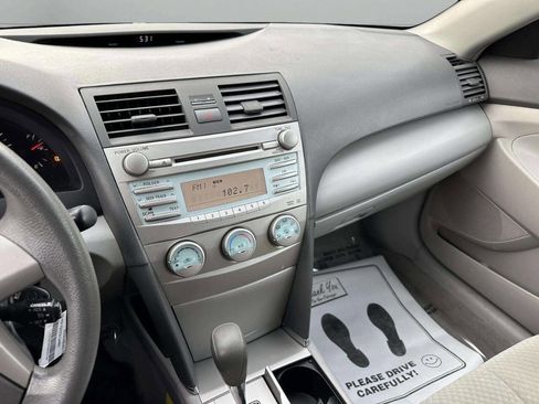 Used 2009 Toyota Camry image 27