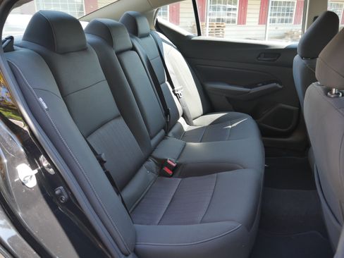 Used 2023 Nissan Altima 2.5 SV w/ SV Premium Package AWD/4WD image 26