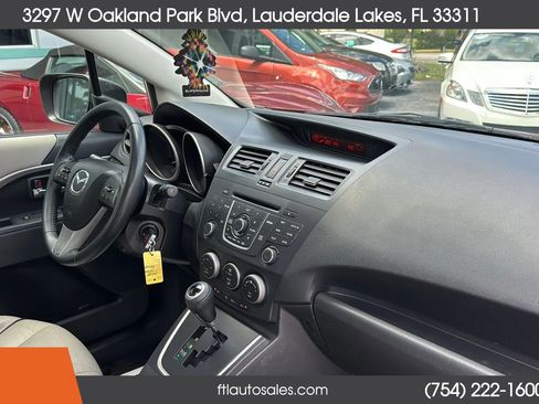 Used 2015 MAZDA MAZDA5 Grand Touring FWD image 51