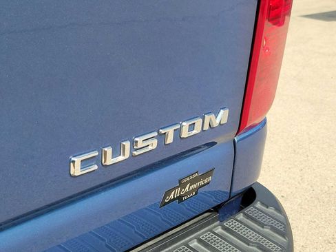 Used 2025 Chevrolet Silverado 2500 Custom w/ Custom Value Package image 7