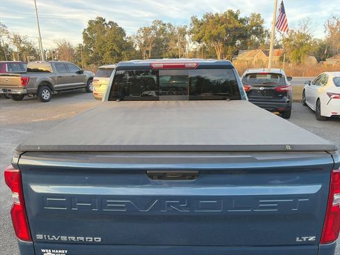 Used 2024 Chevrolet Silverado 1500 LTZ image 6