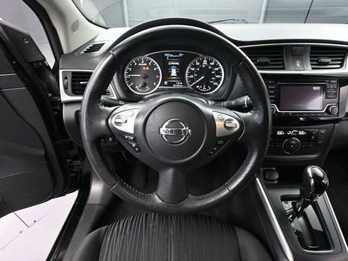 Used 2018 Nissan Sentra SV image 23