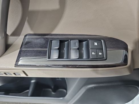 Certified 2020 Lexus GX 460 Premium w/ Premium Package AWD/4WD image 26