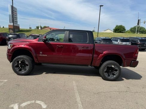 Used 2022 RAM 1500 Laramie w/ Sport Appearance Package AWD/4WD image 12