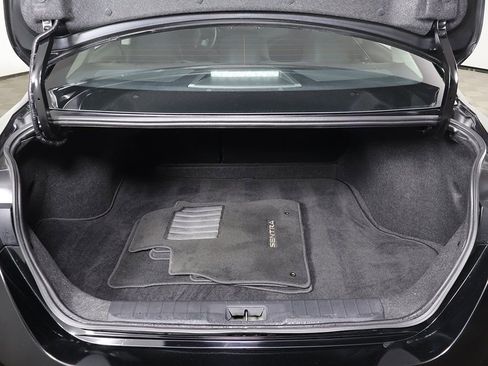 Used 2024 Nissan Sentra S FWD image 13