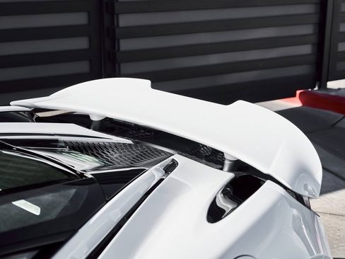 Used 2024 McLaren 750S image 11