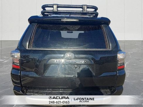 Used 2019 Toyota 4Runner TRD Off-Road Premium image 6