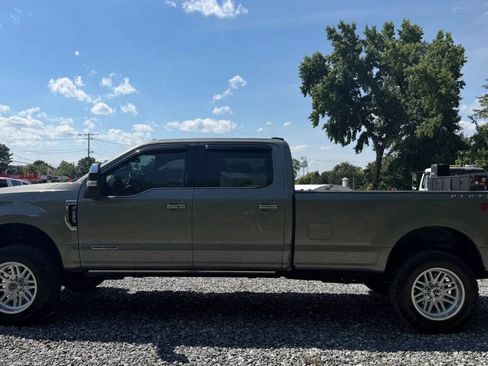 Used 2020 Ford F250 Platinum AWD/4WD image 4