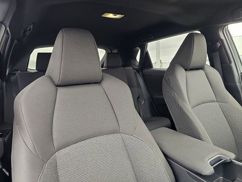 Certified 2025 Subaru Solterra Premium image 19