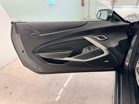 Used 2016 Chevrolet Camaro LT w/ RS Package RWD image 10