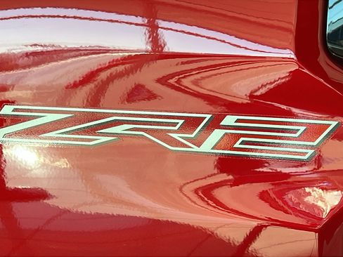 New 2026 Chevrolet Colorado ZR2 w/ Technology Package image 9