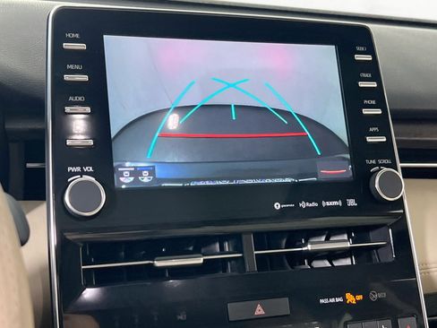 Used 2019 Toyota Avalon Limited w/ All Weather Liner Package FWD image 14