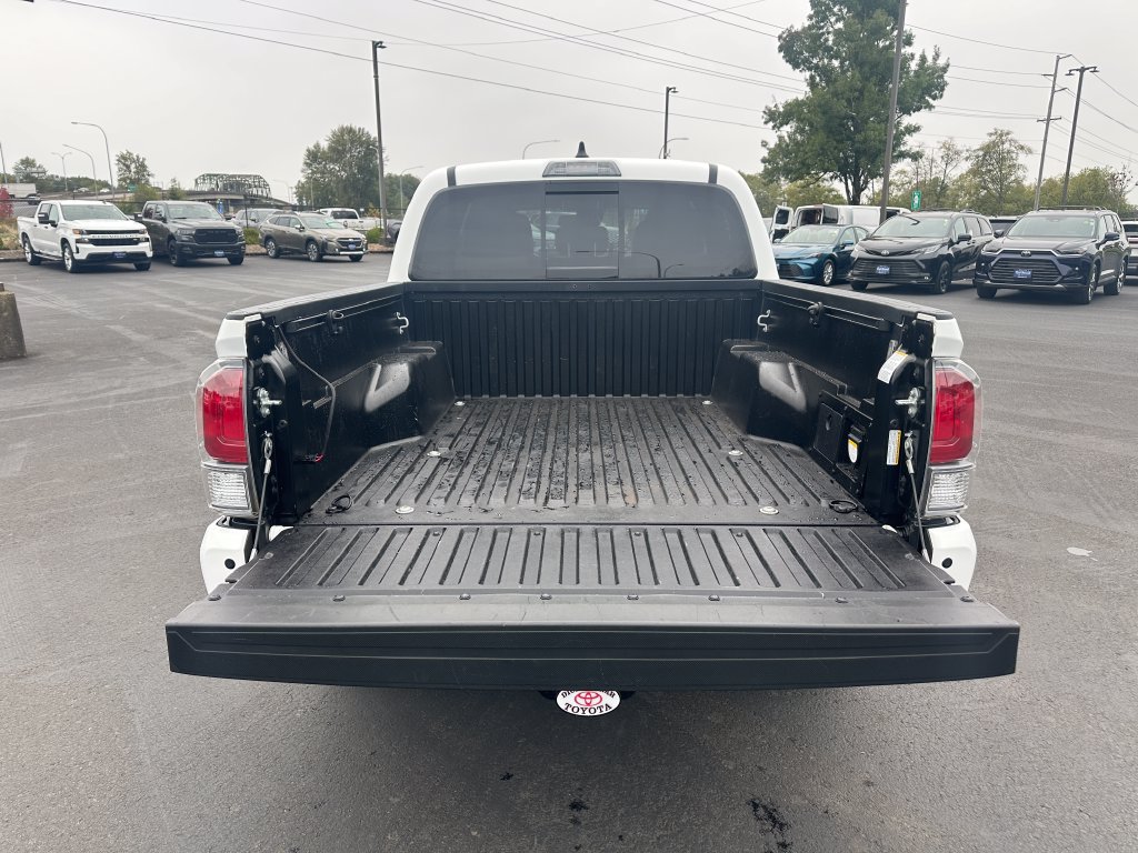 Certified 2023 Toyota Tacoma TRD Off-Road w/ Technology Package AWD/4WD image 12