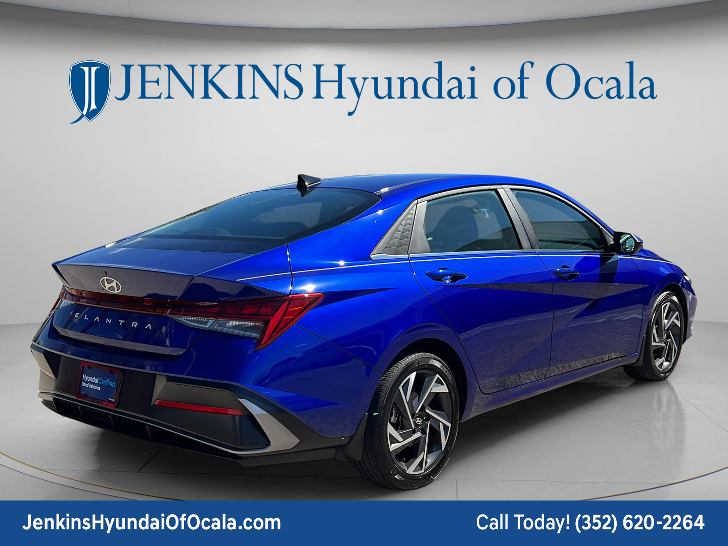Certified 2024 Hyundai Elantra SEL w/ Convenience Package FWD image 3