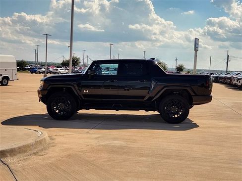 New 2025 GMC Hummer EV 2X image 4