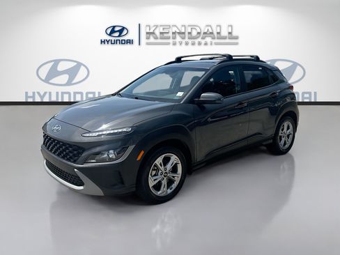 Used 2023 Hyundai Kona SEL w/ Convenience Package AWD/4WD image 3
