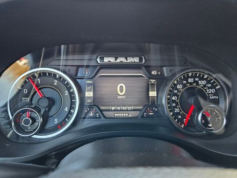 Used 2022 RAM 1500 Big Horn AWD/4WD image 19