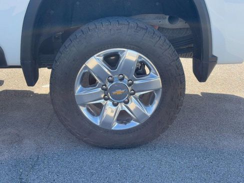 Used 2022 Chevrolet Silverado 2500 LTZ w/ LTZ Convenience Package image 7