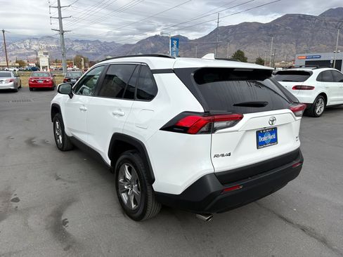 Used 2024 Toyota RAV4 XLE image 7