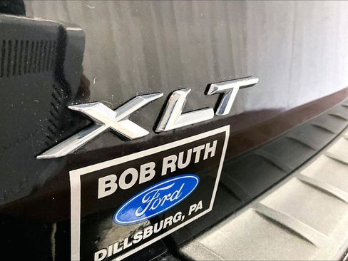 Certified 2022 Ford Explorer XLT w/ Equipment Group 202A image 13