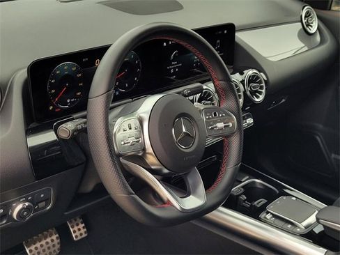 Certified 2023 Mercedes-Benz GLA 250 image 25