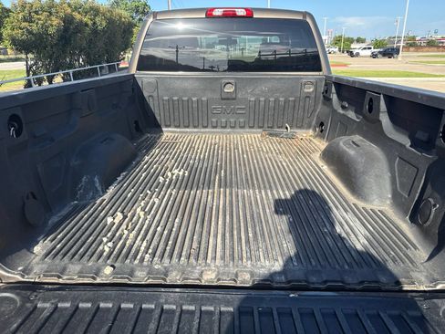 Used 2015 GMC Sierra 1500 SLE w/ SLE Value Package AWD/4WD image 8