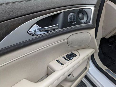 Used 2020 Lincoln MKZ Reserve w/ Elements Package FWD image 11