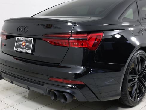Used 2023 Audi S6 Prestige w/ Prestige Package image 44
