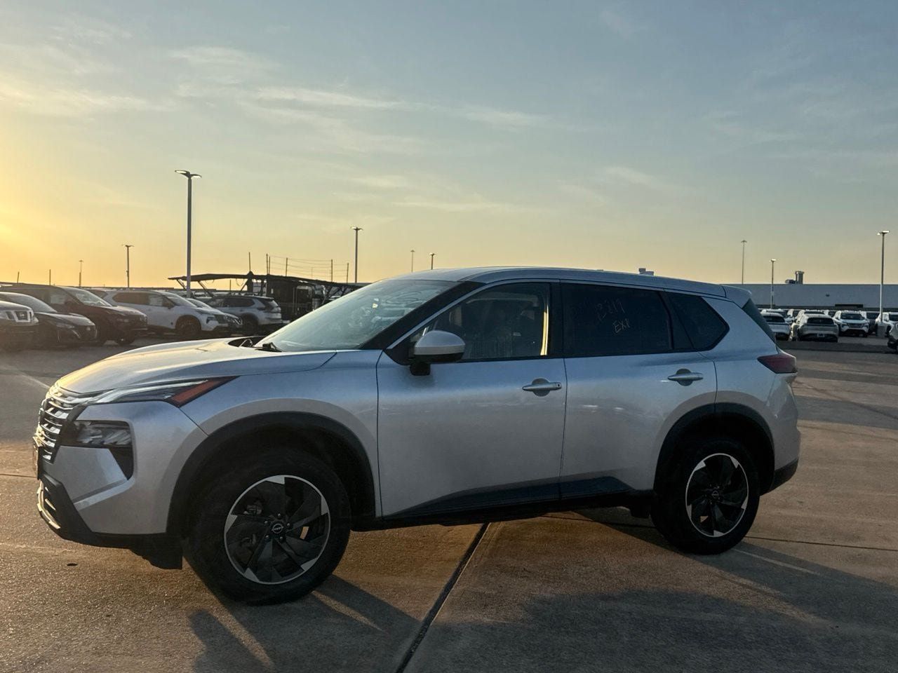 Certified 2024 Nissan Rogue SV AWD/4WD image 11