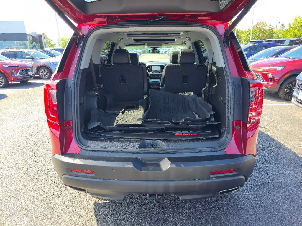 Certified 2023 GMC Acadia SLT w/ Elevation Edition AWD/4WD image 27