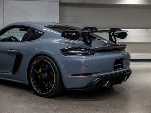 Used 2025 Porsche 718 Cayman GT4 RS image 30