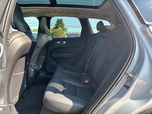 Used 2024 Volvo XC60 B5 Plus w/ Climate Package AWD/4WD image 20