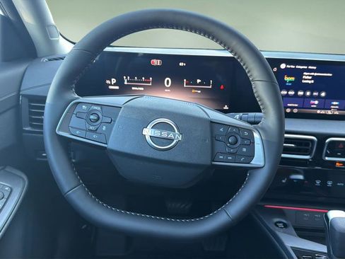 New 2026 Nissan Sentra SV FWD image 9