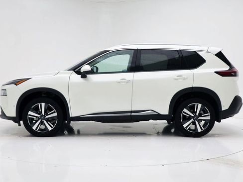 Used 2023 Nissan Rogue SL w/ SL Premium Package image 7