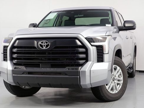 Used 2024 Toyota Tundra SR5 w/ SR5 Premium Package image 3