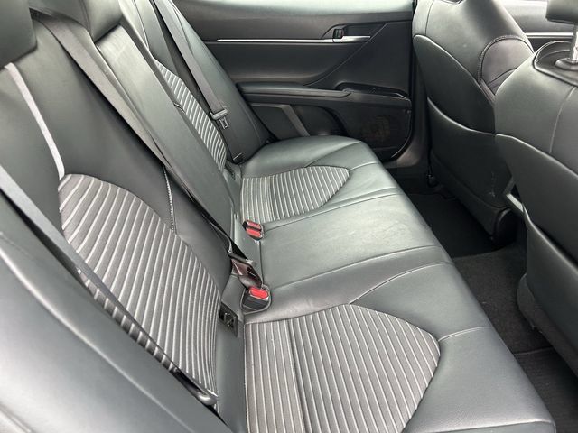 Used 2018 Toyota Camry SE w/ Convenience Package FWD image 13