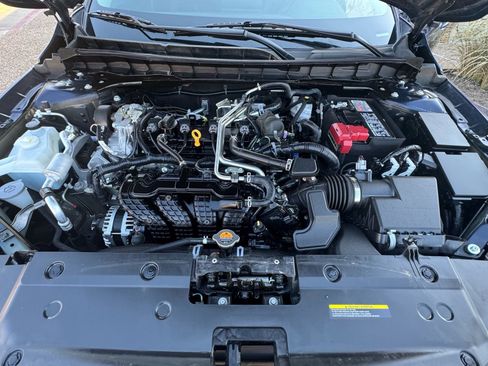 Used 2024 Nissan Altima 2.5 SR image 20