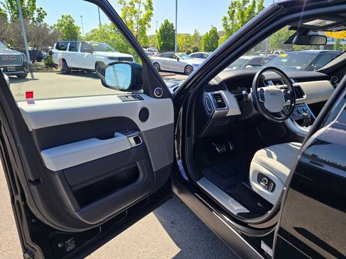 Used 2016 Land Rover Range Rover Sport Autobiography AWD/4WD image 22