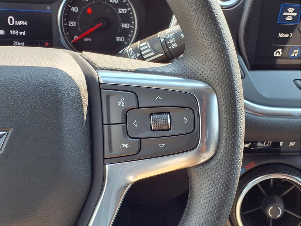 Used 2026 Chevrolet Blazer LT FWD image 17